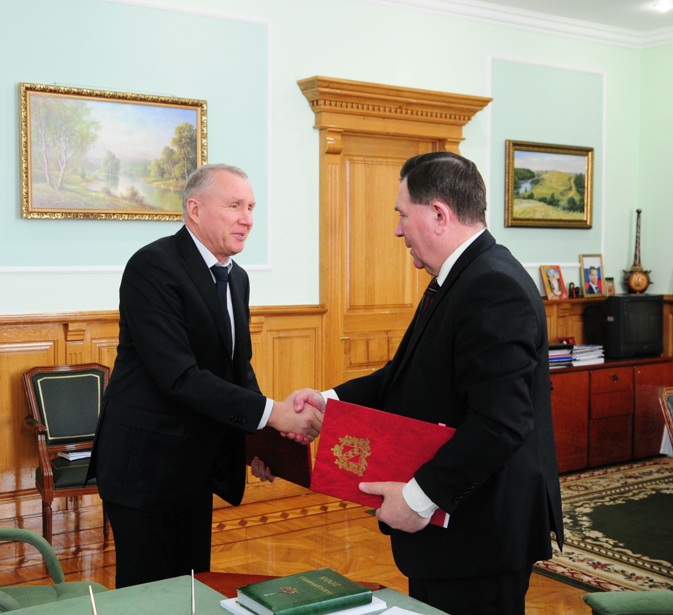 Александр Михайлов и Николай Грешилов