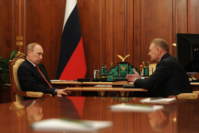Рабочая встреча Президента РФ Владимира Путина с губернатором Рязанской области Олегом Ковалевым