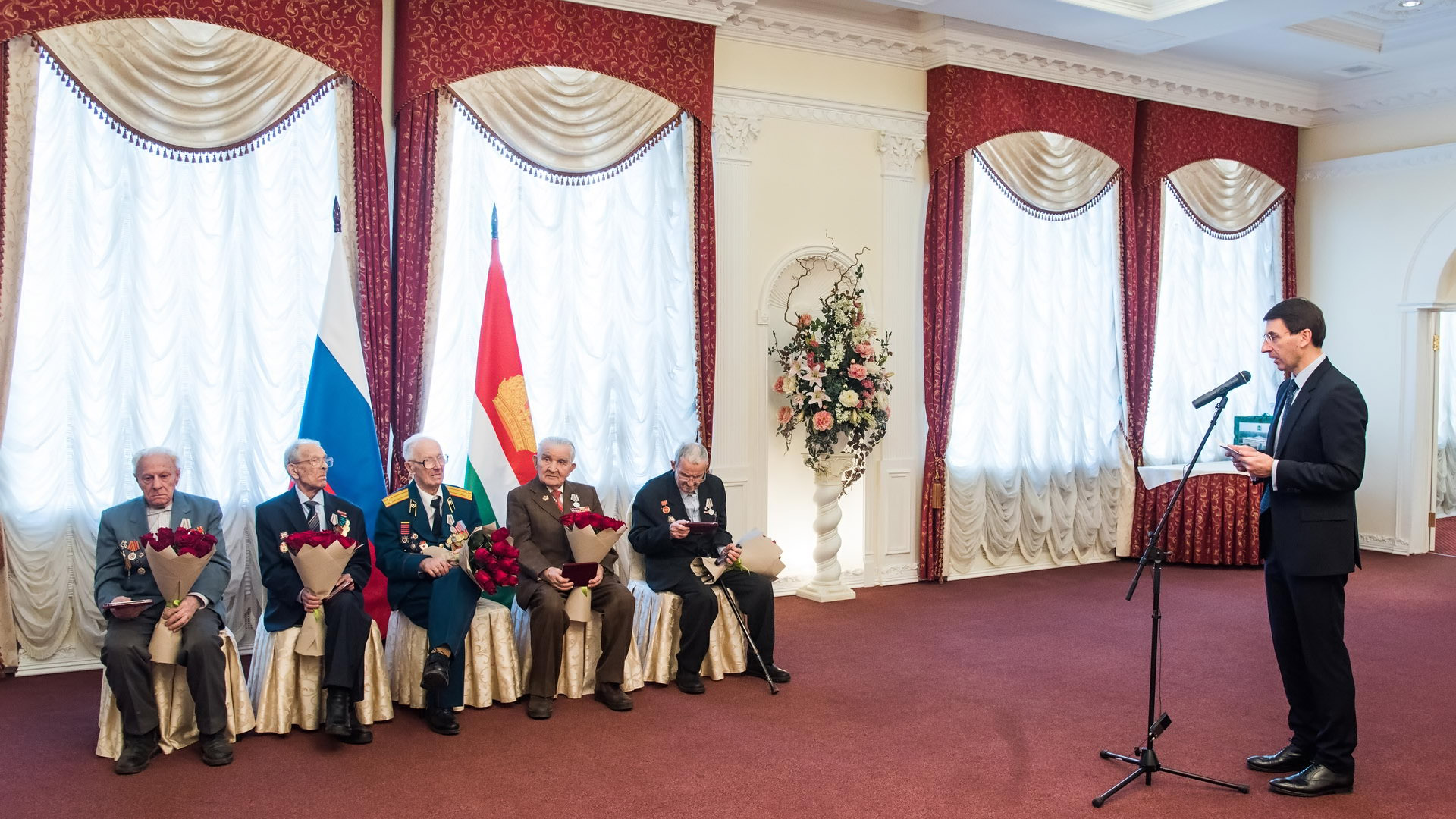 25 февраля 2020 года. Калуга. Ветераны Великой Отечественной войны из Калужской области на церемонии вручения медали "75 лет Победы"