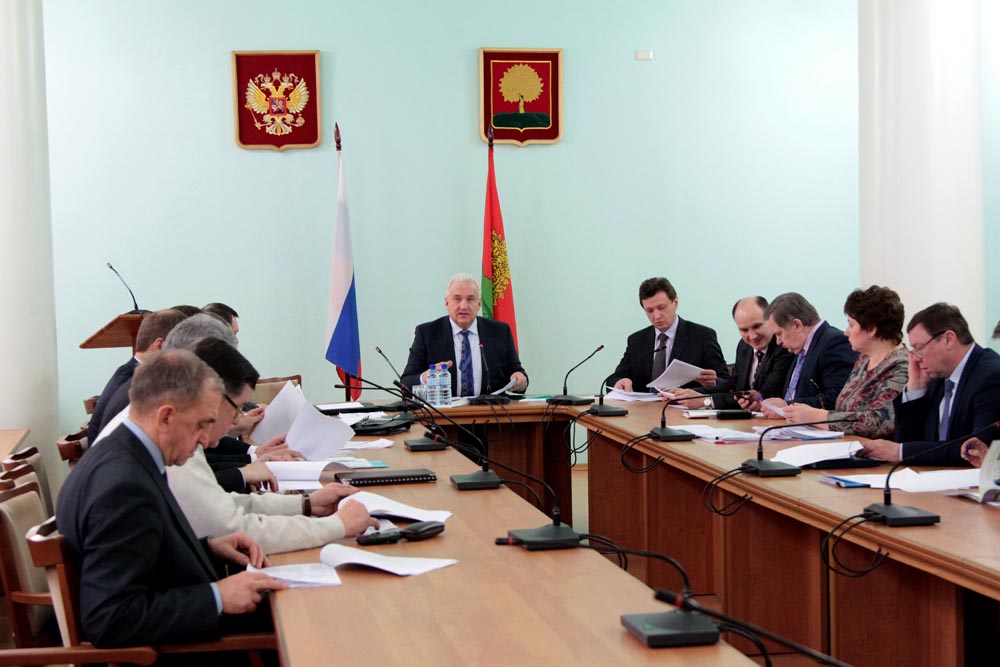 Регион сконцентрирует ресурсы на приоритетных направлениях развития и выполнении социальных обязательств