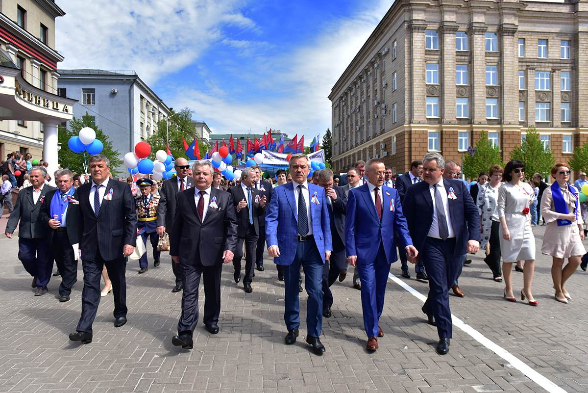 Состоялось торжественное открытие обновленной Аллеи Трудовой Славы