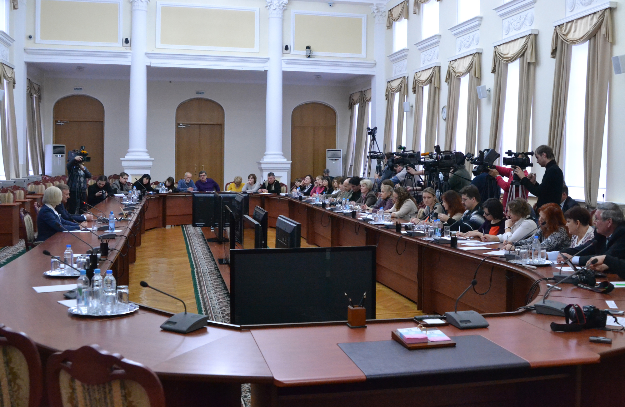 Пресс-конференция Губернатора Рязанской области Олега Ковалева по итогам 2013 года