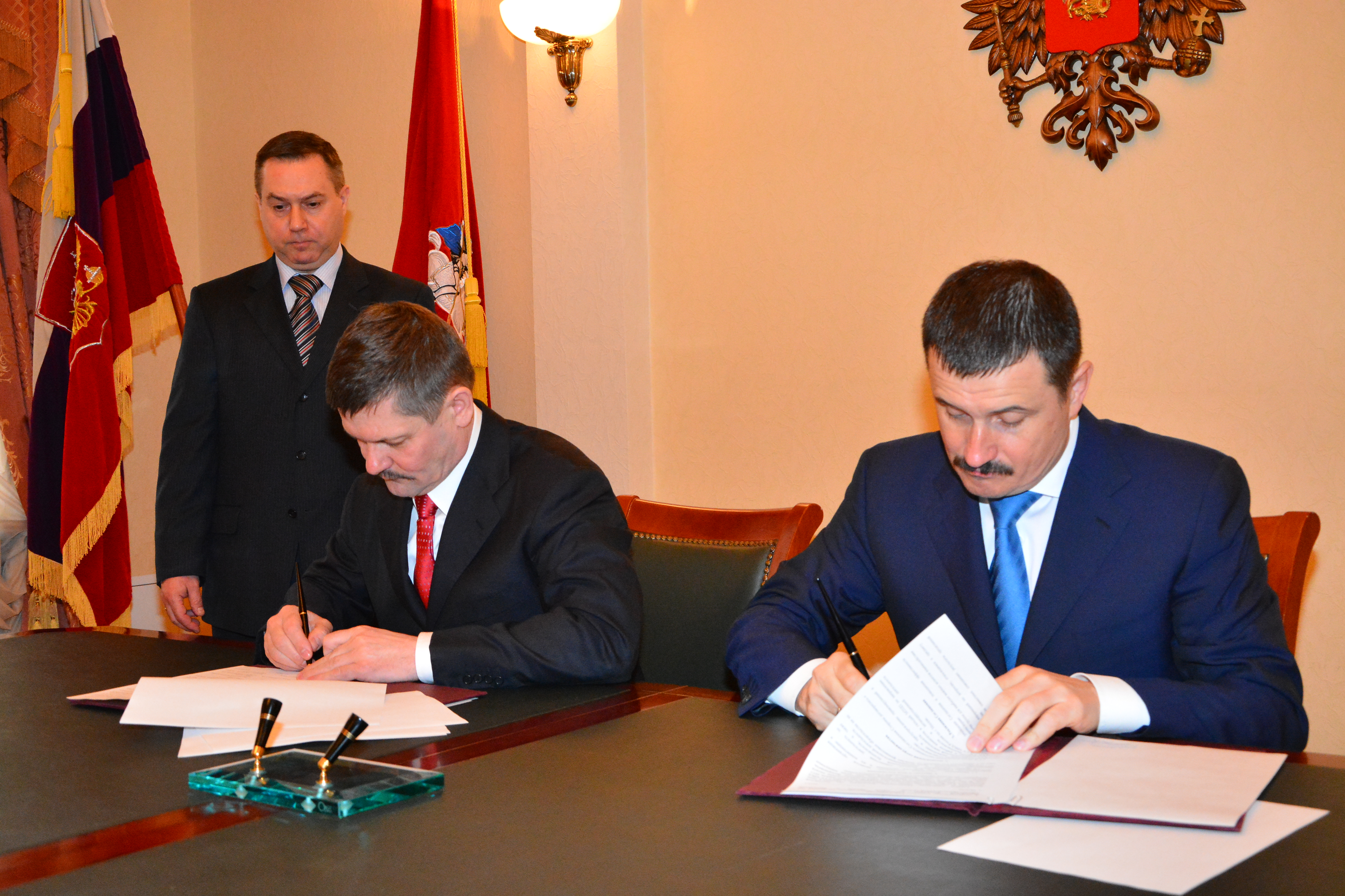 Подписано Соглашение о взаимодействии и сотрудничестве между Общественной палатой города Москвы и ГУ МВД России по г. Москве