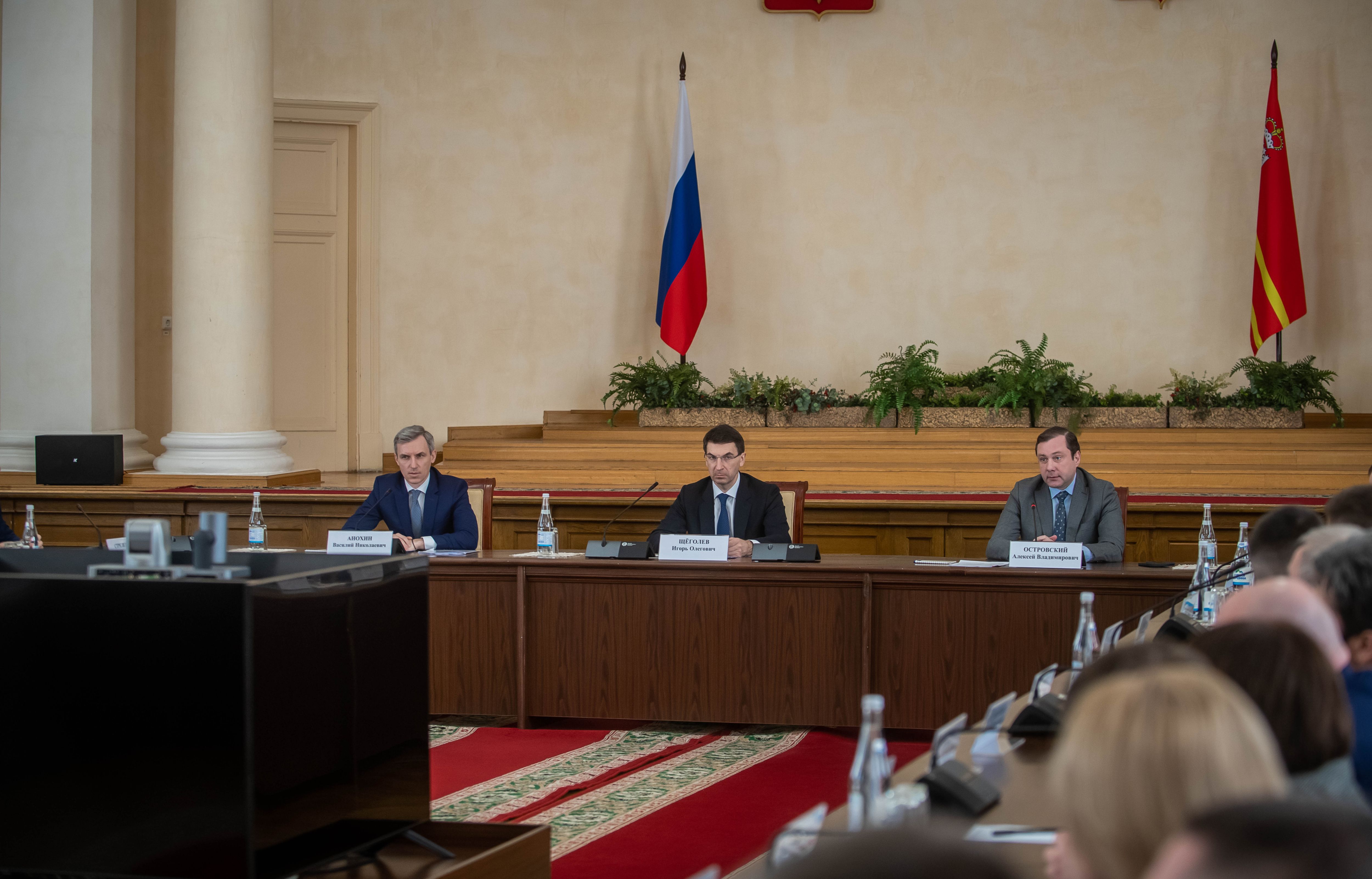 Смоленск, площадь Ленина, 1. Официальное представление врио губернатора Смоленской области. Фото: пресс-служба администрации Смоленской области admin-smolensk.ru