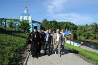 Врио губернатора Курской области Александр Михайлов: «Поможем курским святыням!»