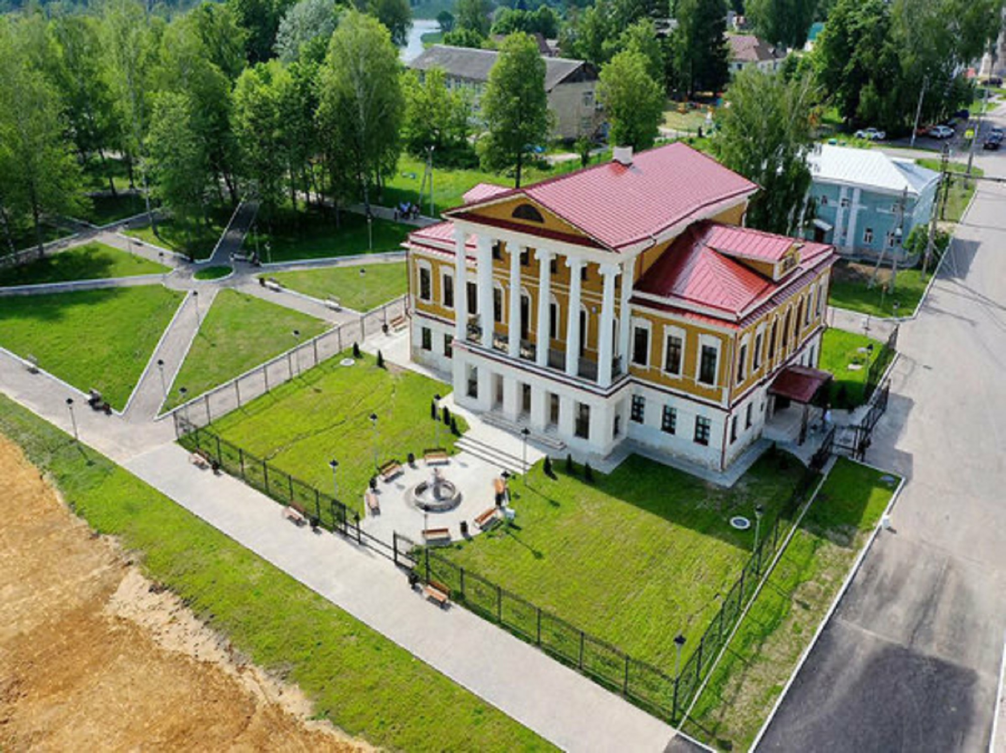 Тульская область, Дубна. Усадьба металлургов Мосоловых. Фото: Culture.ru, портала Правительства Тульской области Tularegion.ru, СМИ Тульской области