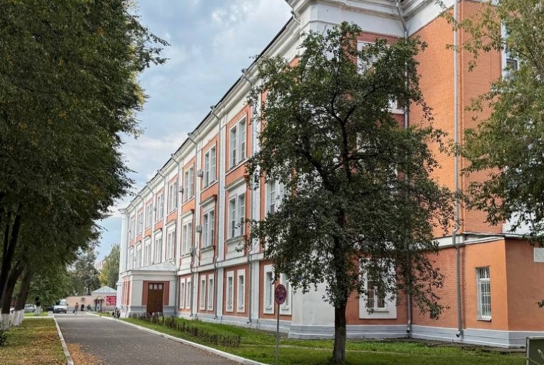 Ярославль, улица Загородный сад, 11, корп. 2. Больница имени Н.В.Соловьёва после ремонта. Фото: сообщество министерства здравоохранения Ярославской области во «ВКонтакте»