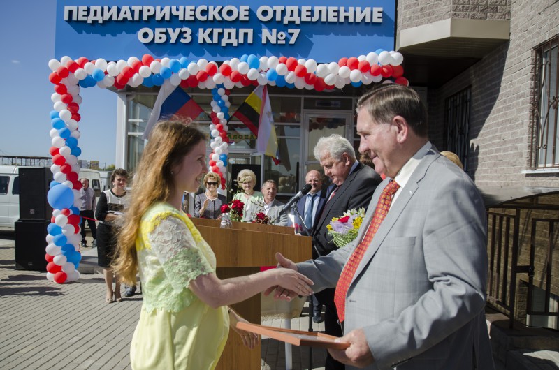 Сегодня в Курской области сданы в эксплуатацию сразу три новых учреждения здравоохранения
