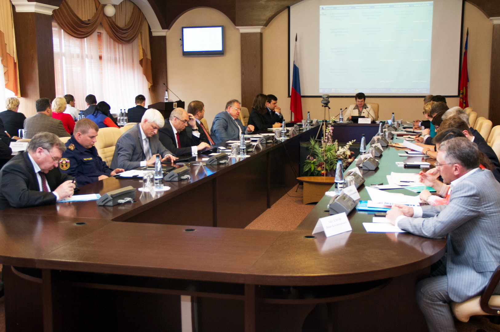 33-й регион готовится к проведению III экономического форума "Владимирская область - территориальный центр импортозамещения"