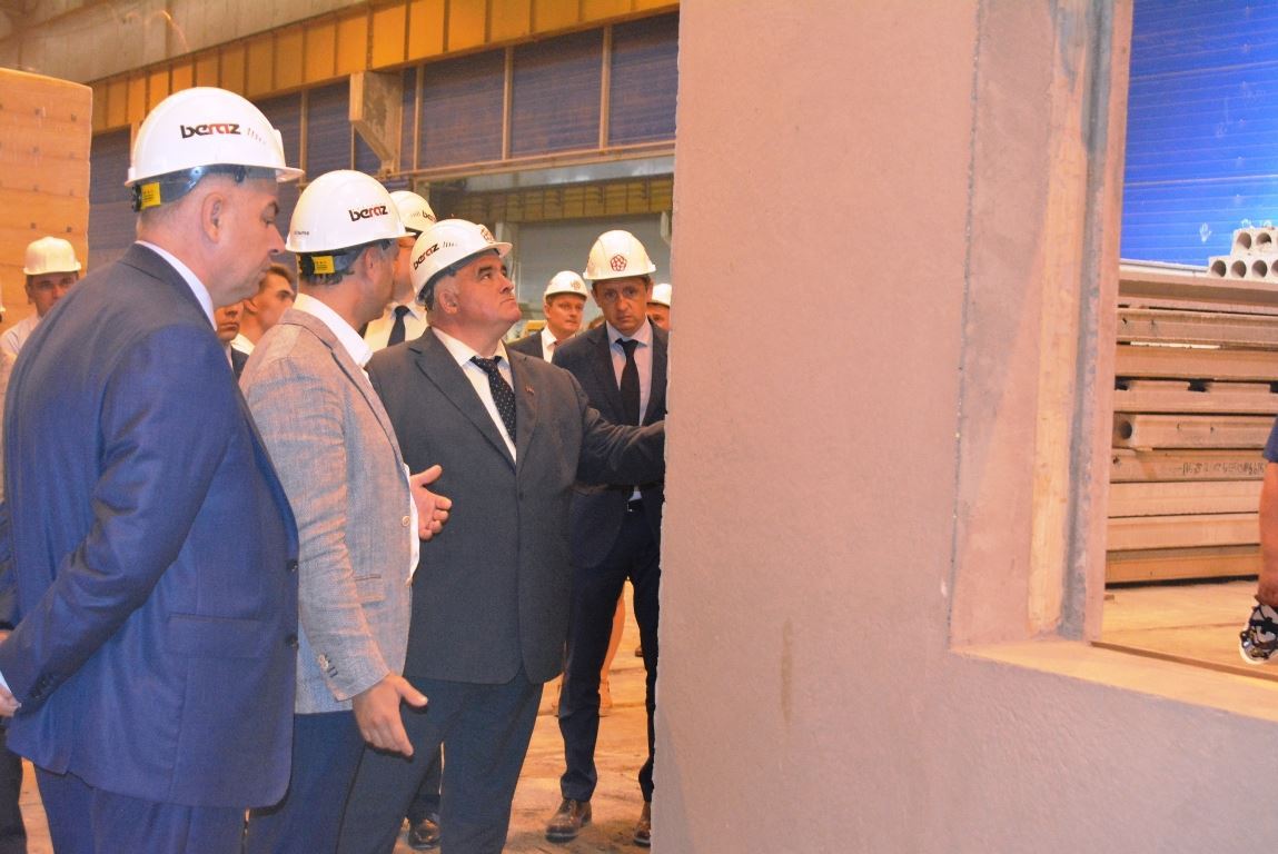 В Костромской области развивается панельное домостроение нового поколения