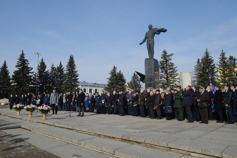 На Смоленщине отметили день рождения Юрия Гагарина