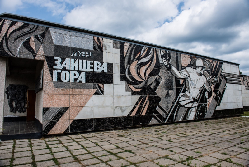 Памятник погибшим воинам открыли в Барятинском районе