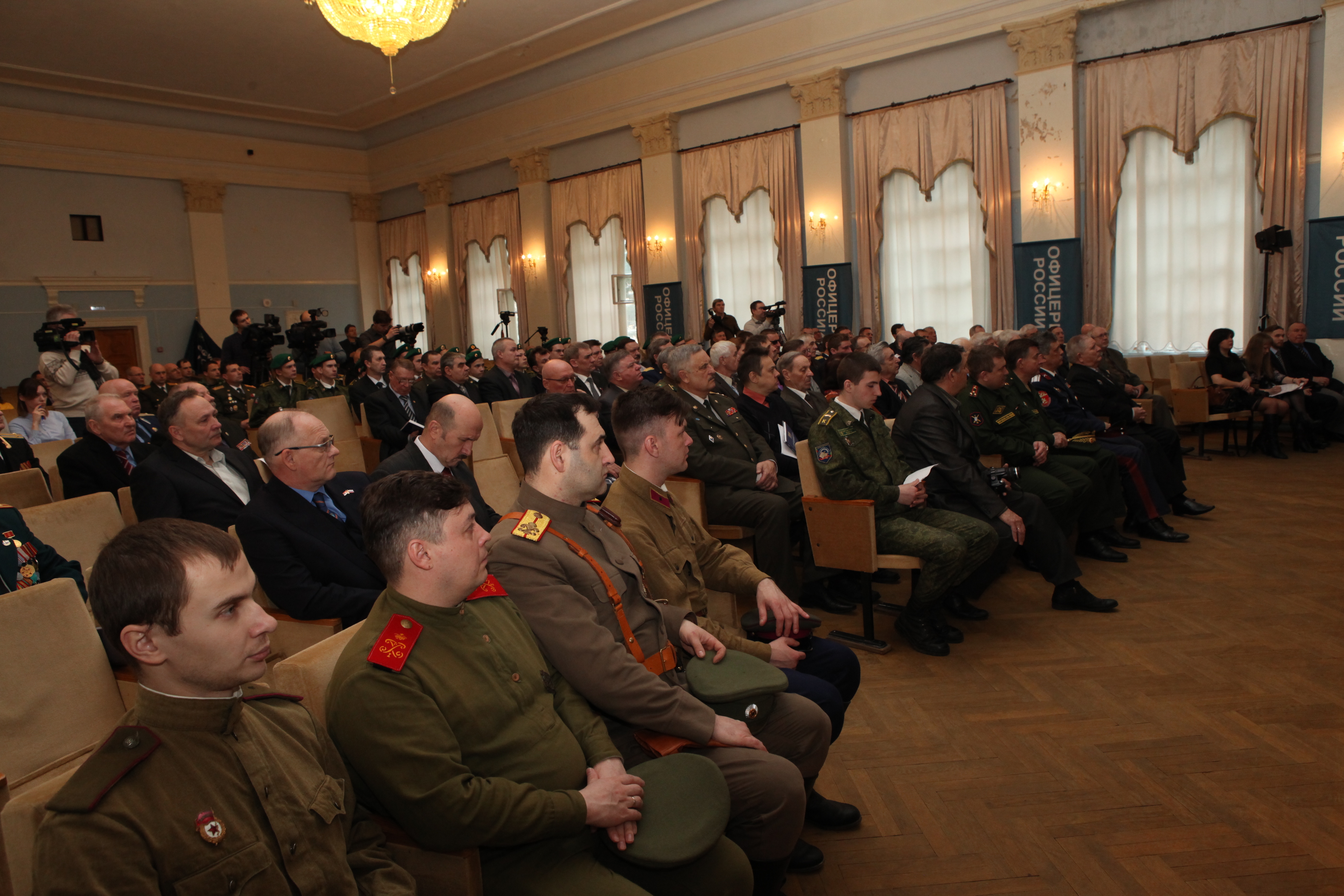 В Калуге прошло собрание офицеров