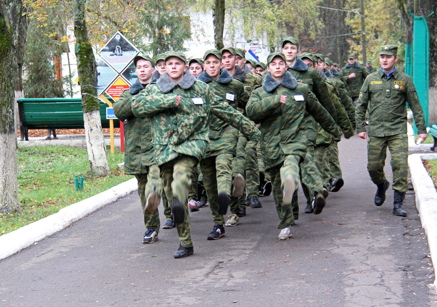 В Орловской области открылись 36-е военно-спортивные сборы допризывной молодежи