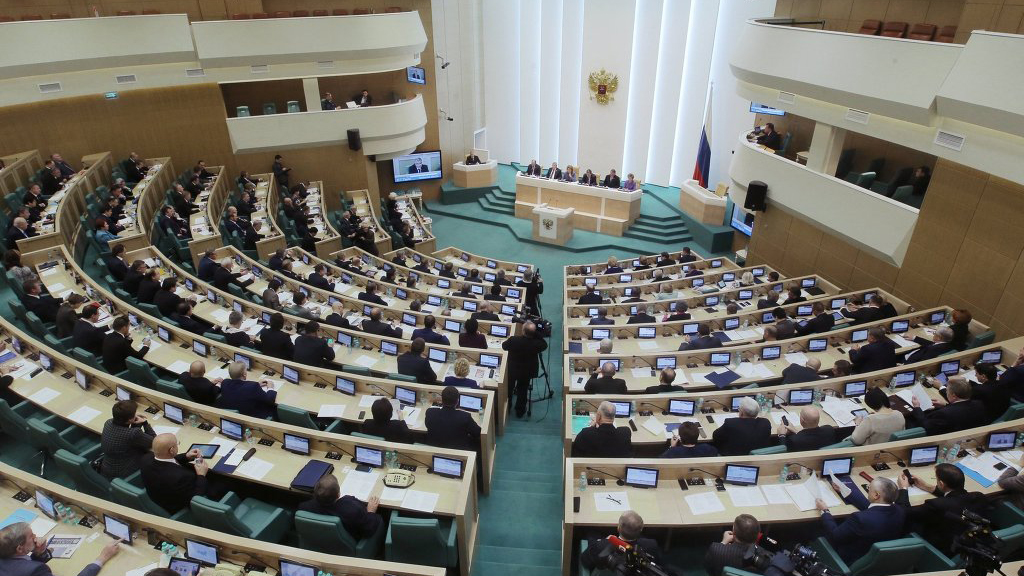 Александр Никитин выступил на заседании Совета Федерации РФ