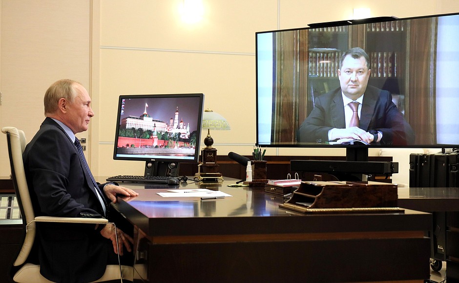 Московская область, Ново-Огарёво. Встреча с Максимом Егоровым (в режиме видеоконференции). Фото: kremlin.ru