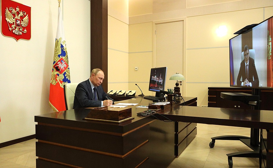 17 августа 2022 года. Москва, Кремль. Встреча с врио главы администрации Владимирской области Александром Авдеевым. Фото: пресс-служба Президента РФ
