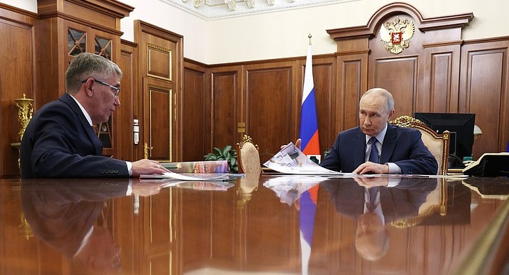 6 июля 2026 года. Москва, Кремль. Встреча Владимира Путина с губернатором Тульской области Дмитрием Миляевым. Фото: пресс-служба Президента РФ